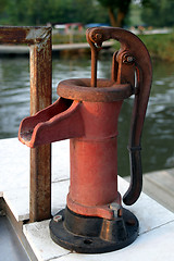 Image showing Fish Cleaning Pump - red