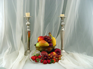 Image showing Candlesticks and Fruit Bowl