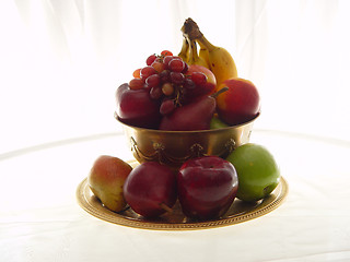 Image showing Fruit Bowl with Grapes