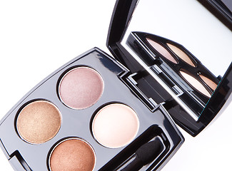 Image showing compact eyeshadows