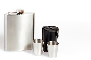 Image showing Hip flask and cups 