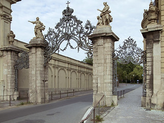 Image showing noble entrance