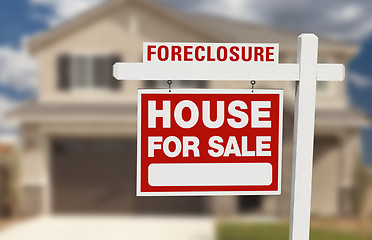 Image showing Foreclosure House For Sale Sign and House