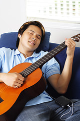 Image showing Guitar player