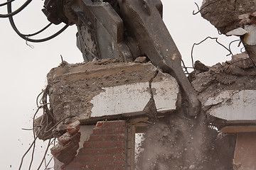 Image showing Demolishing a block of flats