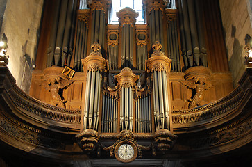 Image showing pipe organ