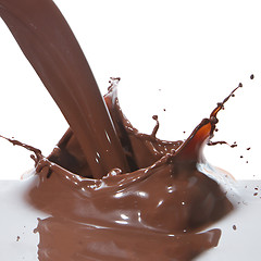 Image showing pouring chocolate