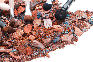 Image showing crushed eyeshadows