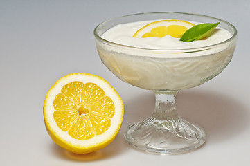 Image showing curd with lemon