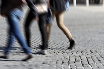 Image showing walking woman