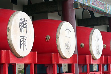 Image showing Antique chinese drums