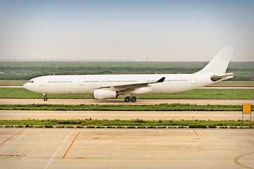 Image showing Airplane Taxiing