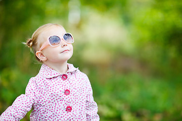 Image showing Cute girl in autumn park