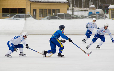 Image showing Dynamo(white) vs Zorkij(blue)