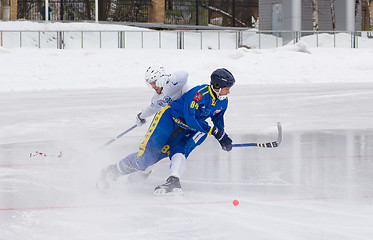 Image showing Dynamo(white) vs Zorkij(blue)