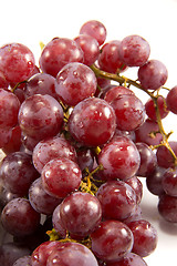 Image showing red grapes