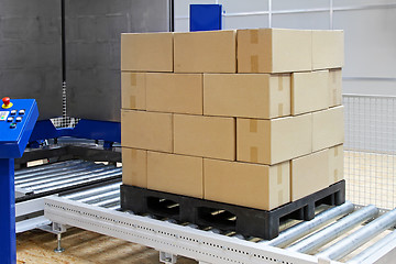 Image showing Pallet packer
