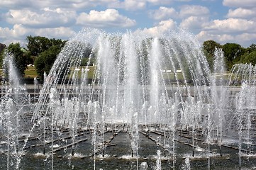 Image showing Fountain in park