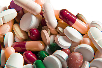 Image showing various pills