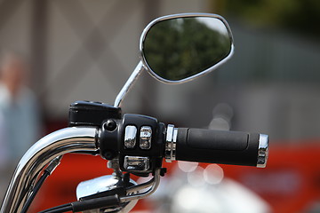 Image showing rear view mirror 