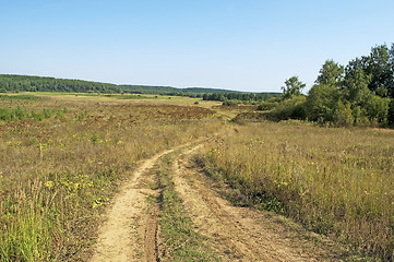 Image showing Country dirt road