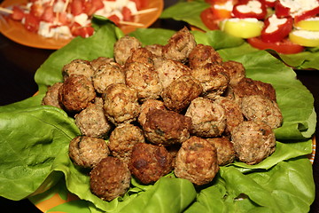 Image showing meatballs and green salad