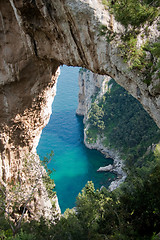 Image showing Natural Arch in Capri, Italy 