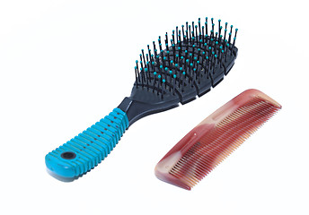 Image showing comb on white background