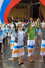 Image showing children on town holiday