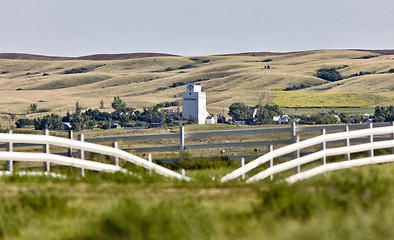 Image showing Prairie Town With Elevator