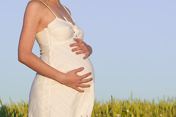 Image showing pregnant woman