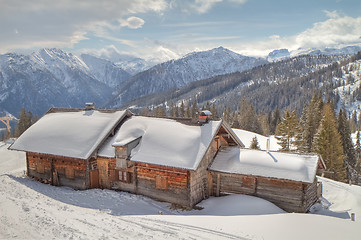 Image showing mountain cabin