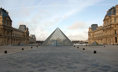 Image showing musee du Louvre