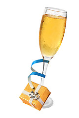 Image showing Champagne and gift