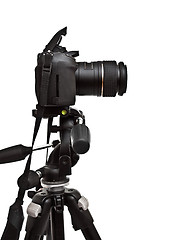 Image showing dslr camera on tripod