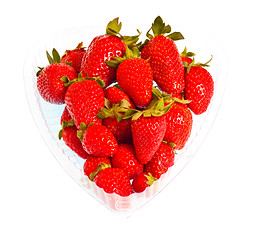 Image showing strawberries in heart-shaped pack