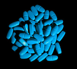 Image showing batch of blue pills