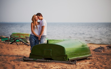 Image showing couple embrace on a beach