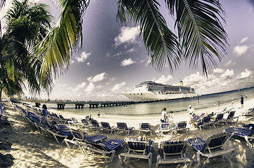 Image showing Colors of Grand Turk Beach