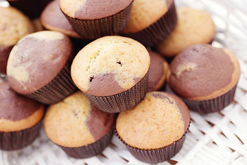 Image showing black and white muffins