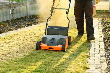 Image showing Using a scarifier