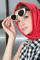 Image showing girls with sunglasses in image 50-h