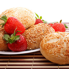 Image showing buns and strawberry
