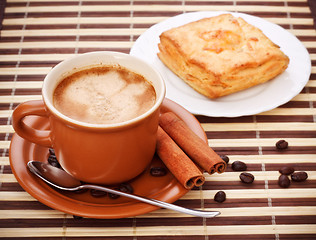 Image showing Coffee Cup an Pie