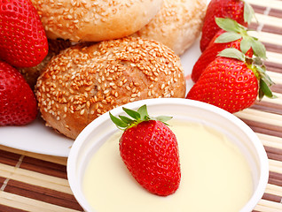 Image showing breakfast with strawberry