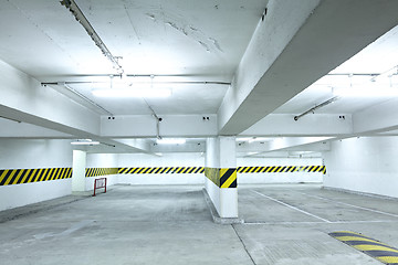 Image showing Car park