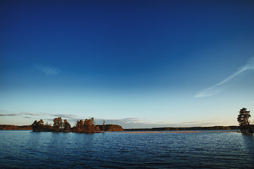 Image showing Day on a Lake