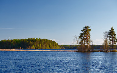 Image showing Day on a Lake