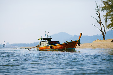 Image showing Long Tail Boat