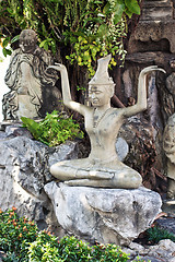 Image showing Wat Pho Statue